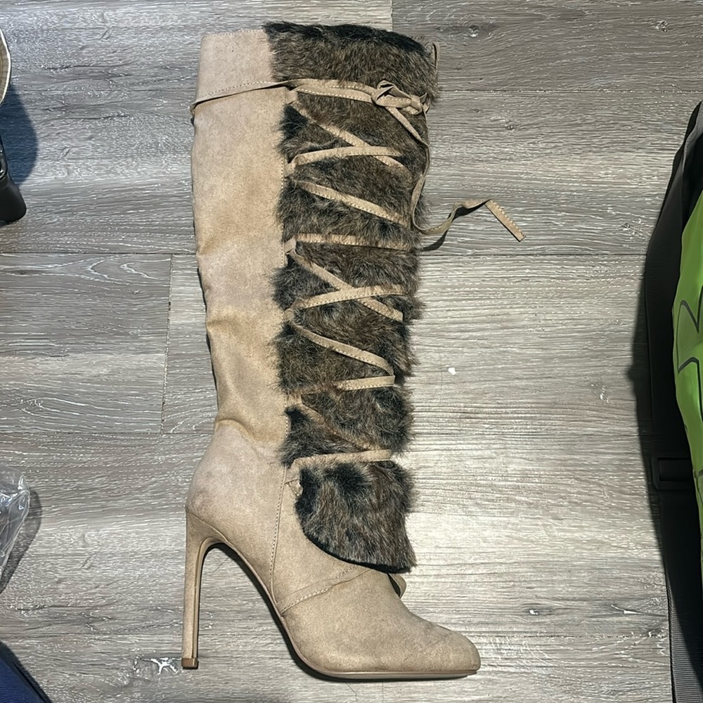 Tan with fur 4inch knee high boots. BRAND NEW